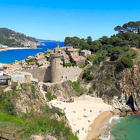 Hostel Mana Mana Youth Tossa de Mar